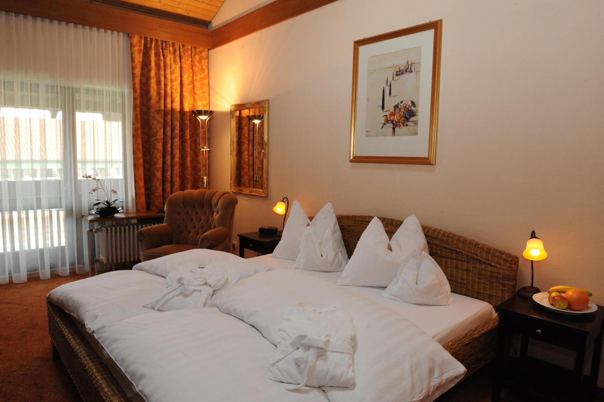 Hotel Glockenspiel บัด กรีสบาค ภายนอก รูปภาพ